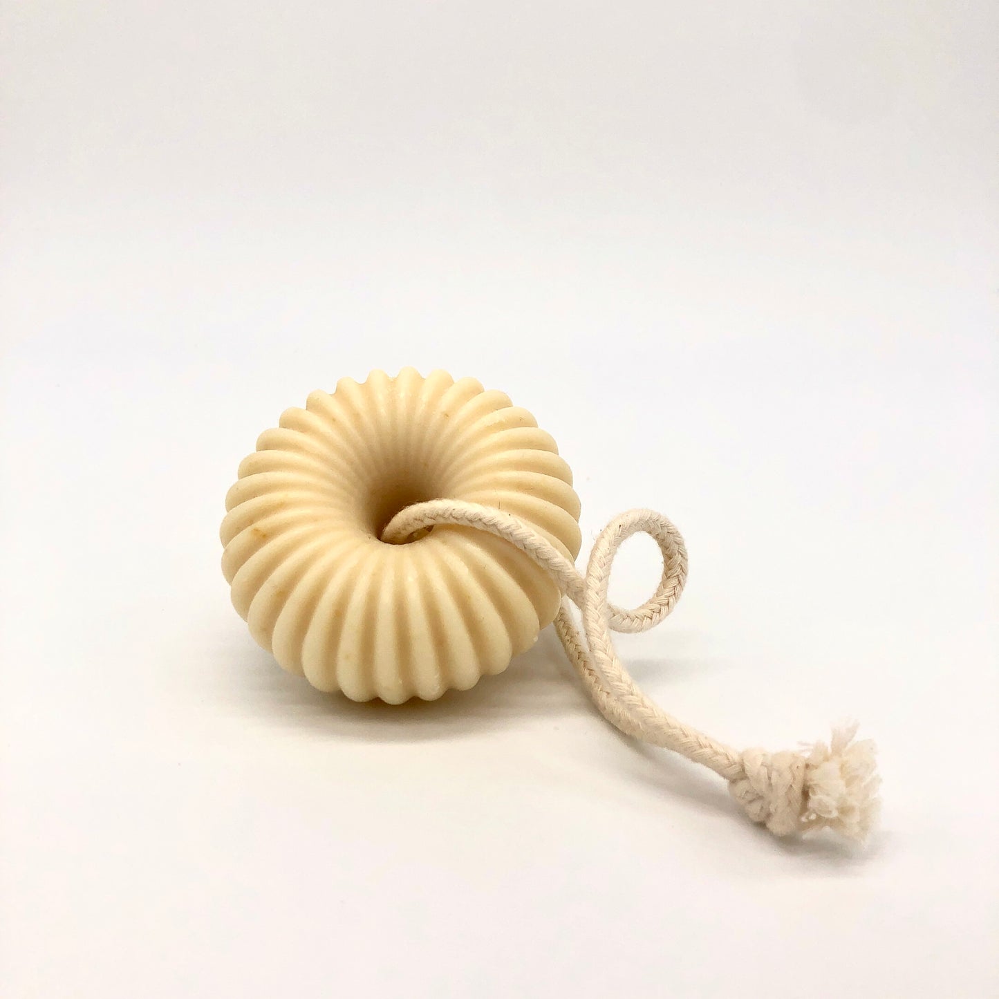 Tirol Seife ZIEGENMILCH mit Kordel