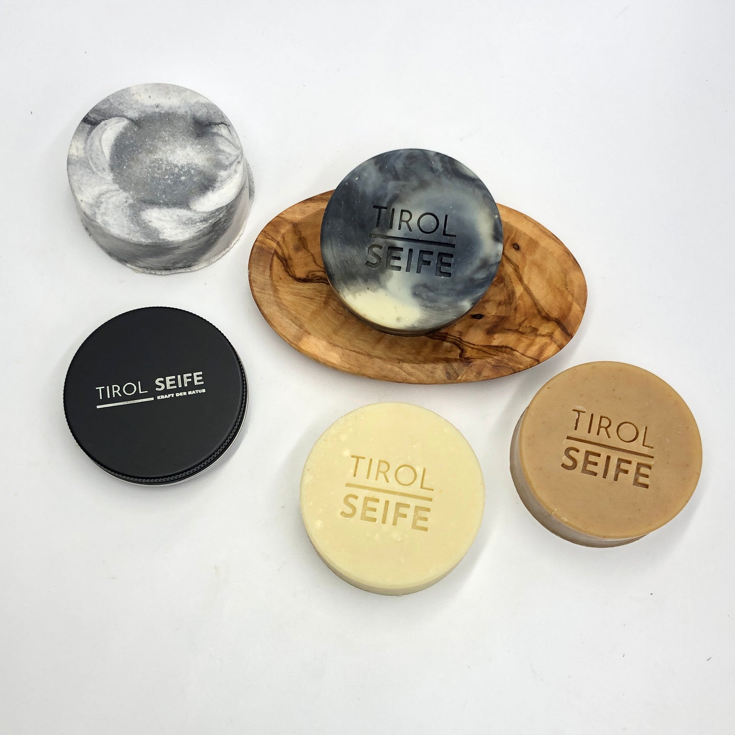 GROSSE SEIFEN SET „DER TIROLER" | 4 NATURSEIFEN inkl. SEIFENSCHALE + SHAMPOOBAR inkl. REISEDOSE