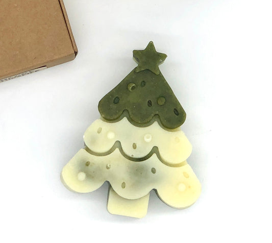 WEIHNACHTSSEIFE ZIRBE | NATURSEIFE IN TANNENFORM